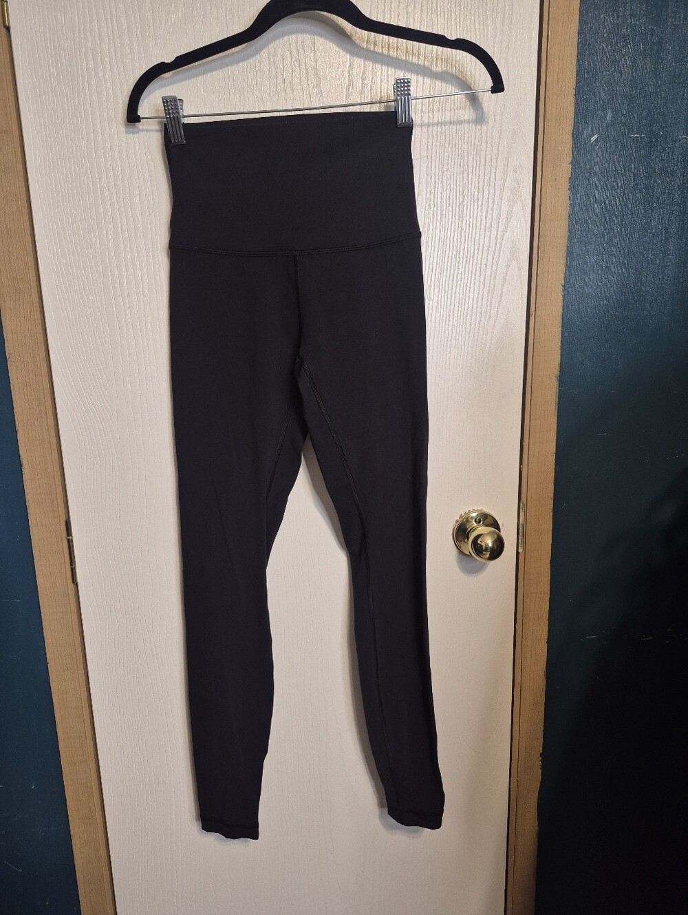 lululemon black High-Waisted leggings